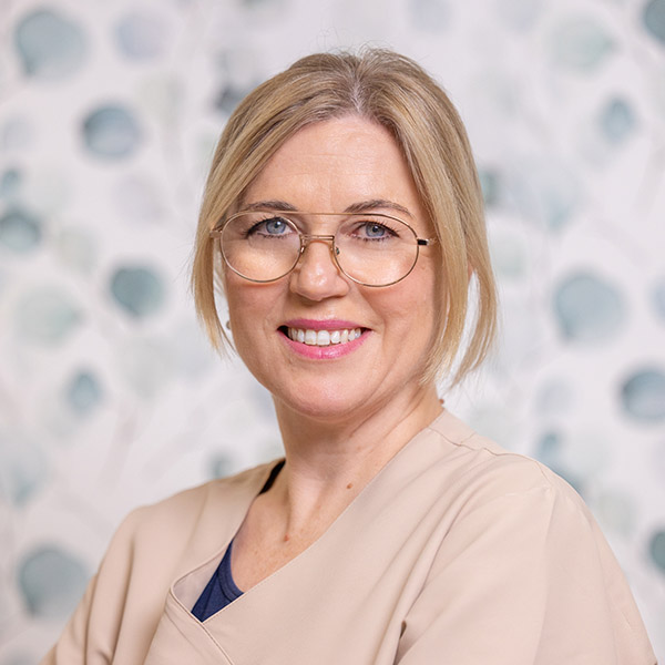 Equipo-Personal-Emana_0002_ana-belen