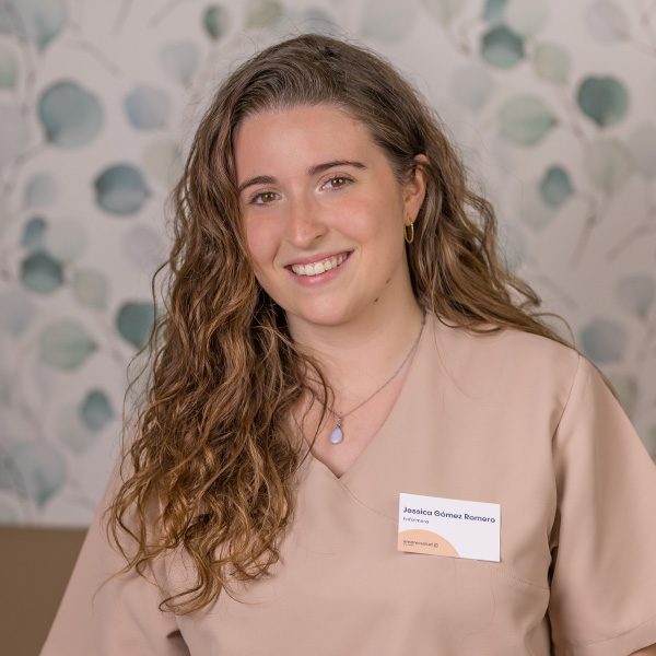 Equipo_0003_Personal-Emana-Jessica-Enfermera